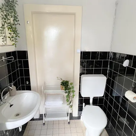 Ferienwohnung Am Rosengarten / Whg. 2